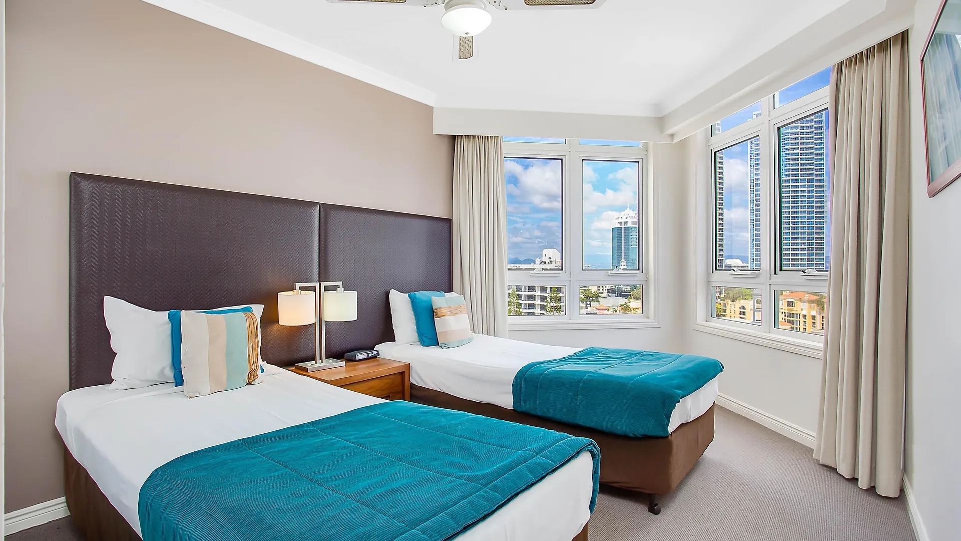 Breakfree Moroccan Gold Coast Apart-hotel