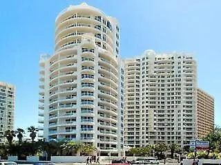 Breakfree Moroccan Gold Coast 3*,  Austrália