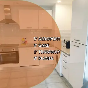 Renove 2023 Proche Aeroport 5min, Gare Sncf 2 Min, Tramway Au Pied De L'immeuble , Parking Possible, Renovated 2023 Near The Airport 5 Min, Train Station 2 Min, Tram Next To The Building 1 Min, Parking Possible Apartment Nice