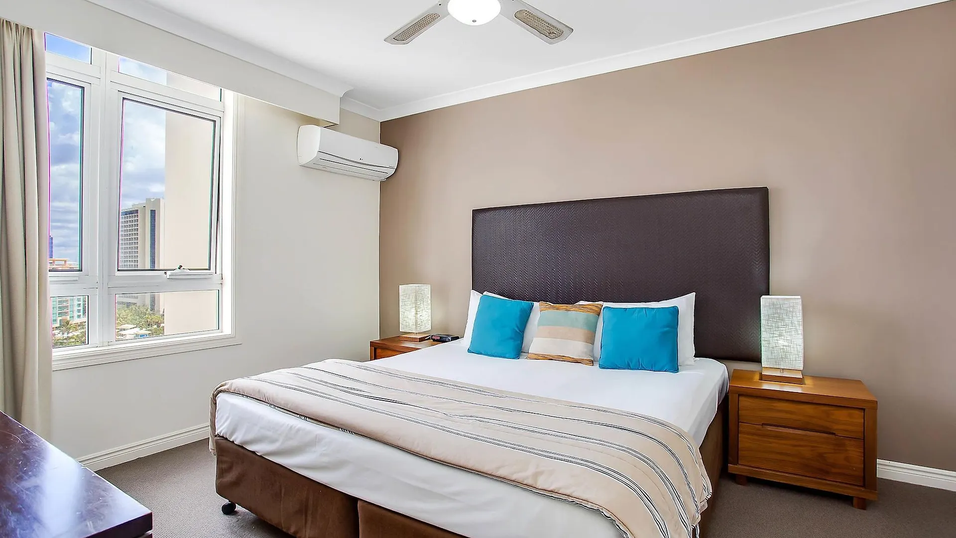 Breakfree Moroccan Gold Coast Aparthotel