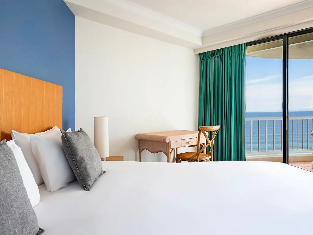 Breakfree Moroccan Gold Coast Aparthotel