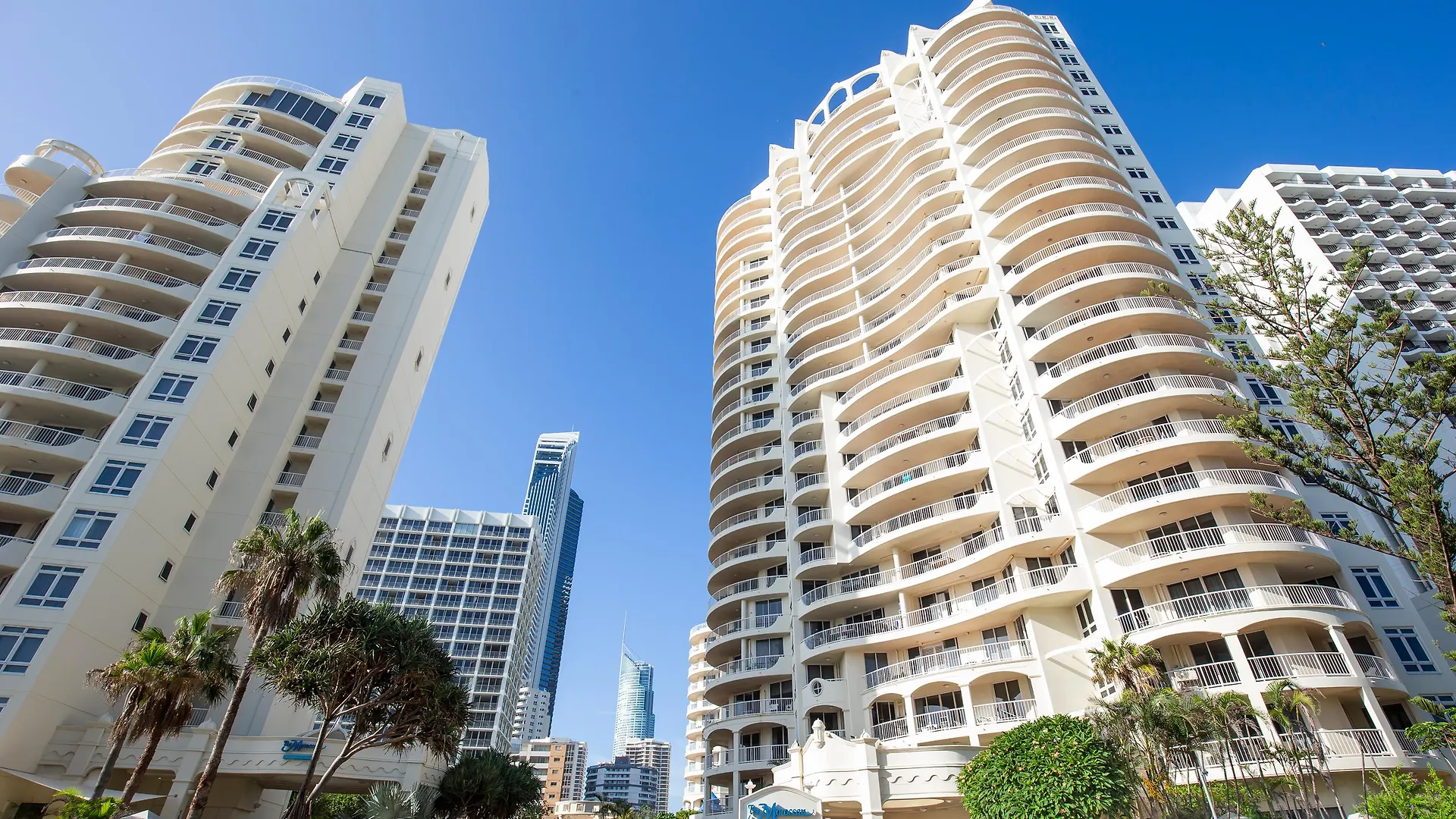Breakfree Moroccan Gold Coast