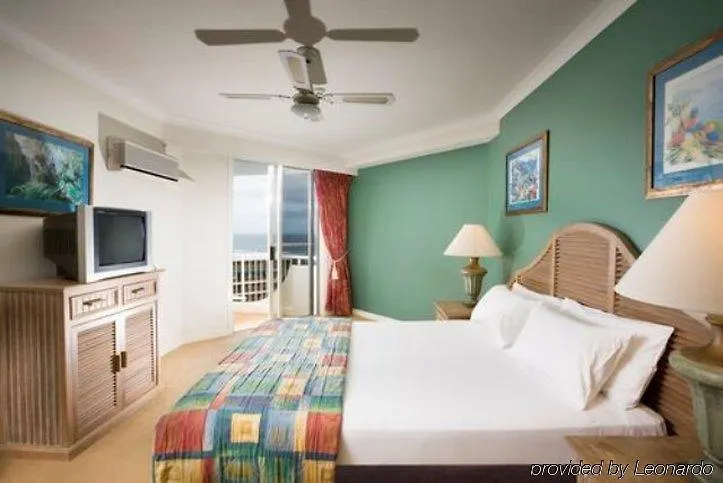 Breakfree Moroccan Gold Coast Aparthotel